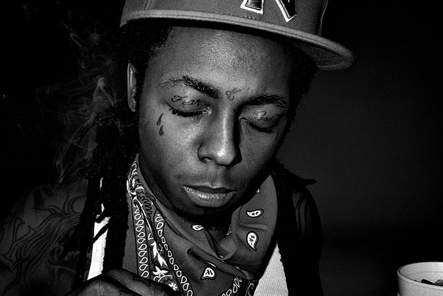 lil-wayne-lawsuit-universal